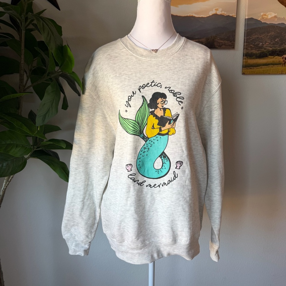 Mermaid Graphic Women's Sweater - Cream